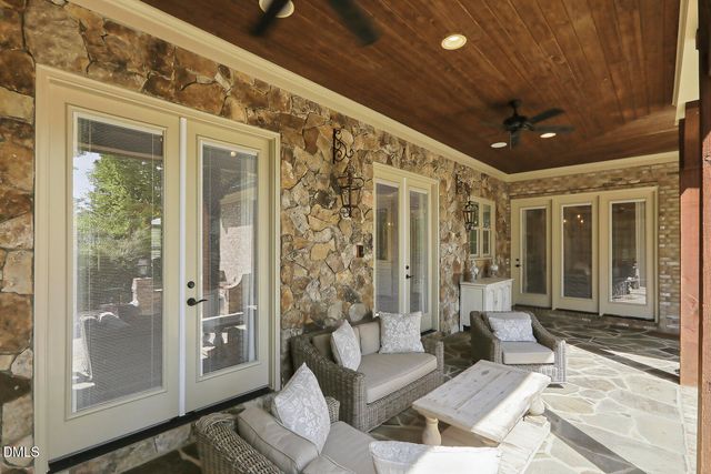 5109 Huntley Grove Court, Fuquay Varina, NC 27526