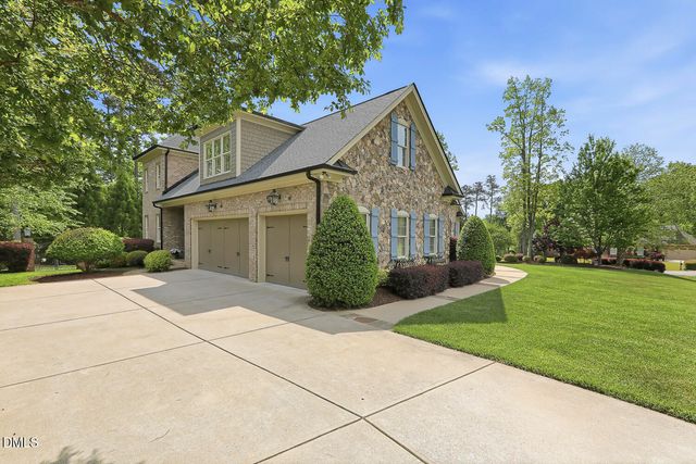 5109 Huntley Grove Court, Fuquay Varina, NC 27526