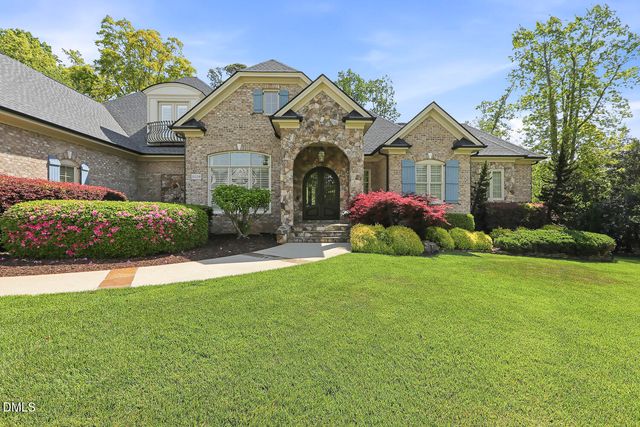 5109 Huntley Grove Court, Fuquay Varina, NC 27526