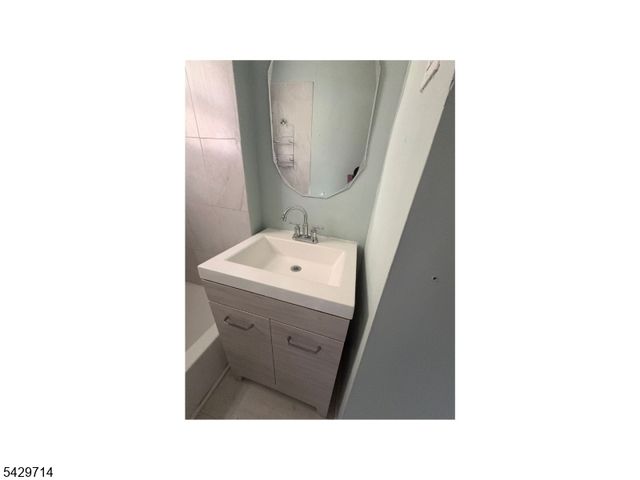 93 Highland St 1-3, Paterson City, NJ 07524