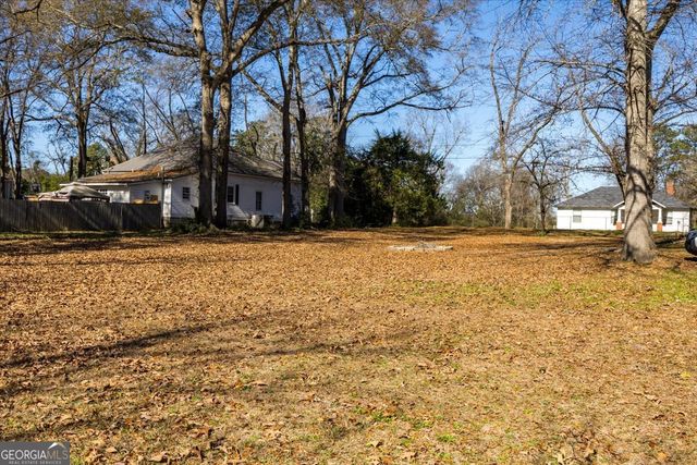 285 E Main Street, Forsyth, GA 31029