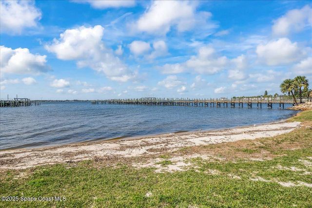 3031 Hafen Lane 205, Melbourne Beach, FL 32951