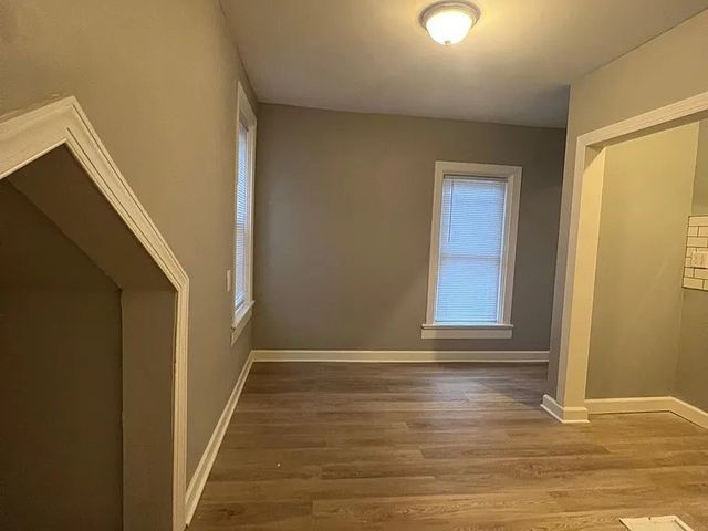 227 S Washington Avenue, Kankakee, IL 60901