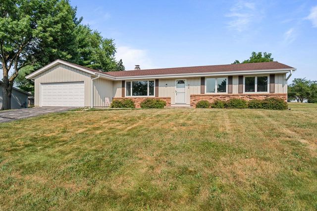 419 Coburn Street, Delavan, WI 53115