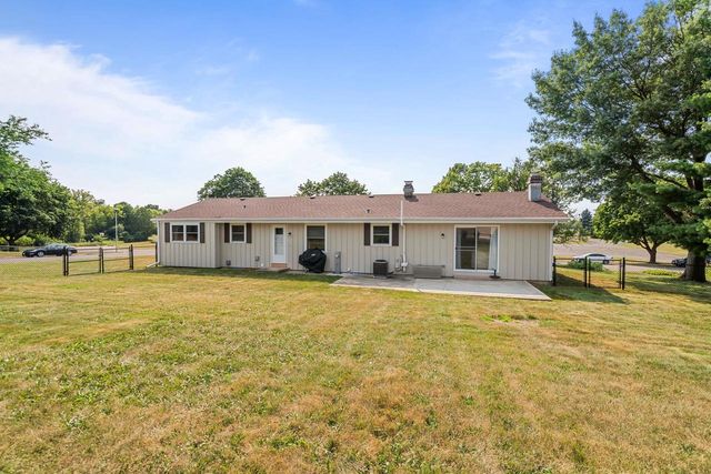 419 Coburn Street, Delavan, WI 53115