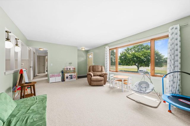 419 Coburn Street, Delavan, WI 53115