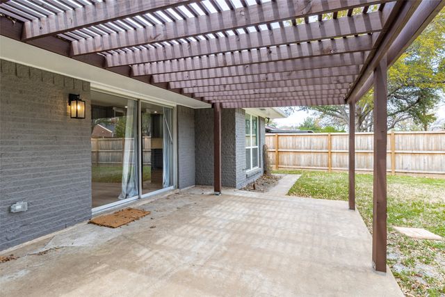 1002 N Lindale Lane, Richardson, TX 75080