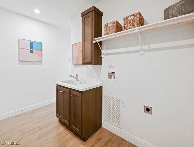 5640 Humbolt Place, Pahrump, NV 89060