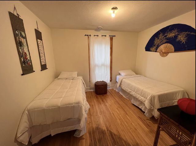 1211 5th Street NE 2, Minneapolis, MN 55413