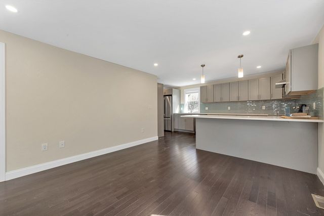 43 Wright Ave. 1, Medford, MA 02155