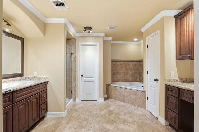 7426 Hollister Spring, Houston, TX 77040