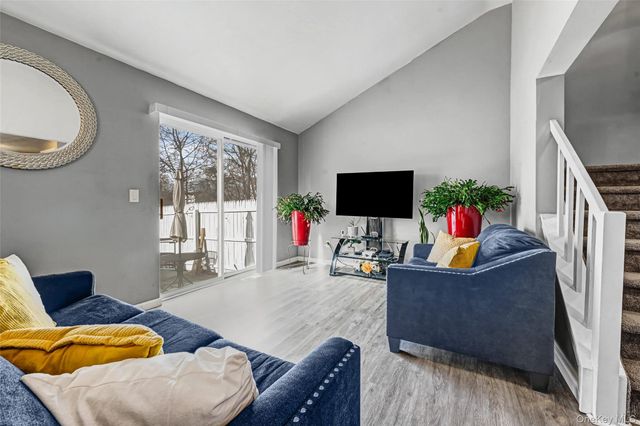 55 Cherry Street, Central Islip, NY 11722