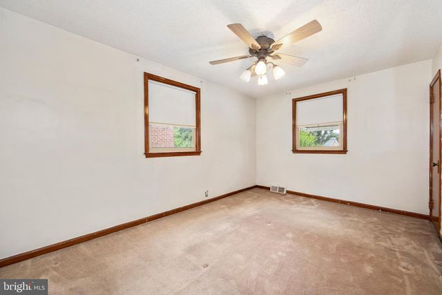 7703 LISTER ST, Philadelphia, PA 19152
