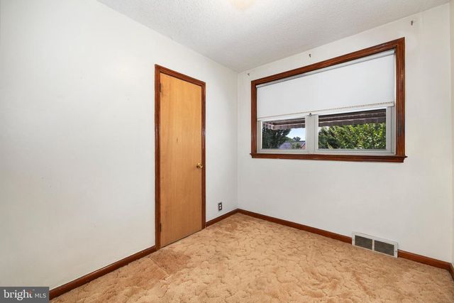 7703 LISTER ST, Philadelphia, PA 19152