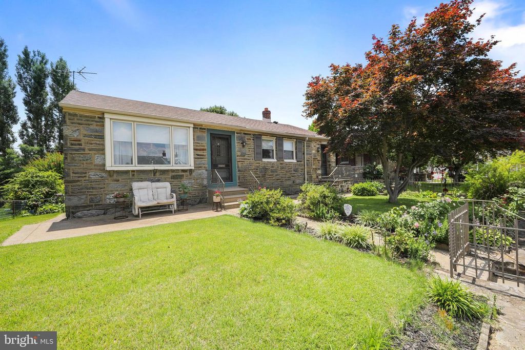 7703 LISTER ST, Philadelphia, PA 19152