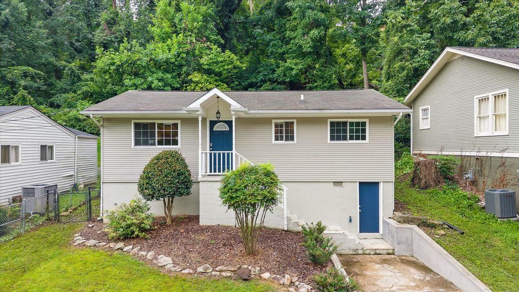 914 Dartmouth Street, Chattanooga, TN 37405