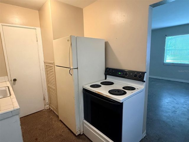 1273 S BETTY LANE, Clearwater, FL 33756