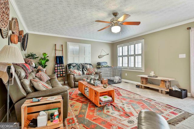 2246 Concord Road, Concord, GA 30206