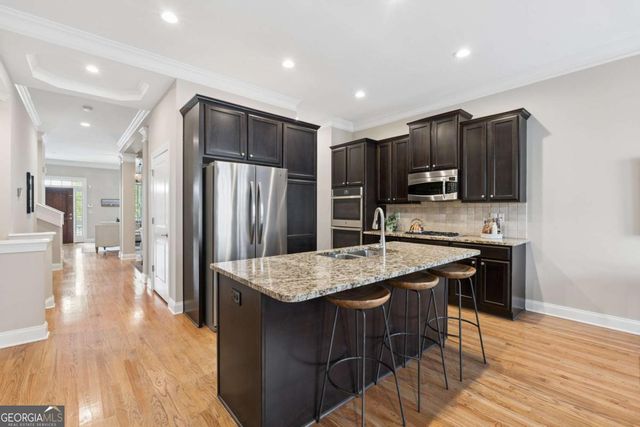 2723 Davis Oaks Place, Decatur, GA 30033