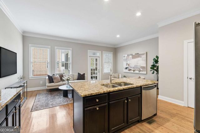 2723 Davis Oaks Place, Decatur, GA 30033