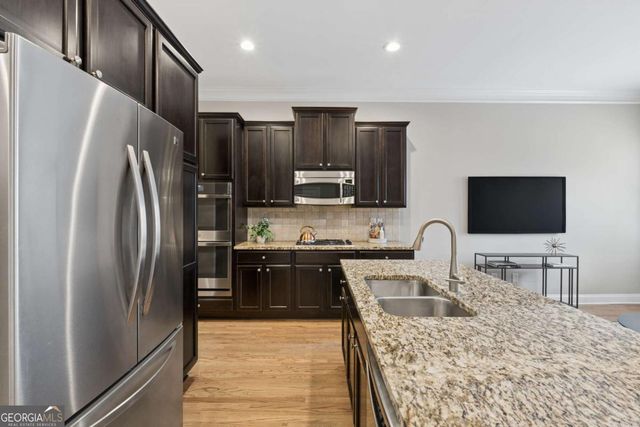 2723 Davis Oaks Place, Decatur, GA 30033