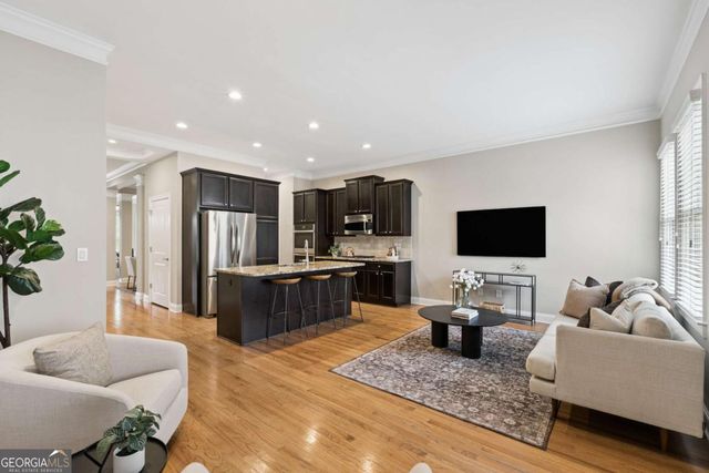 2723 Davis Oaks Place, Decatur, GA 30033