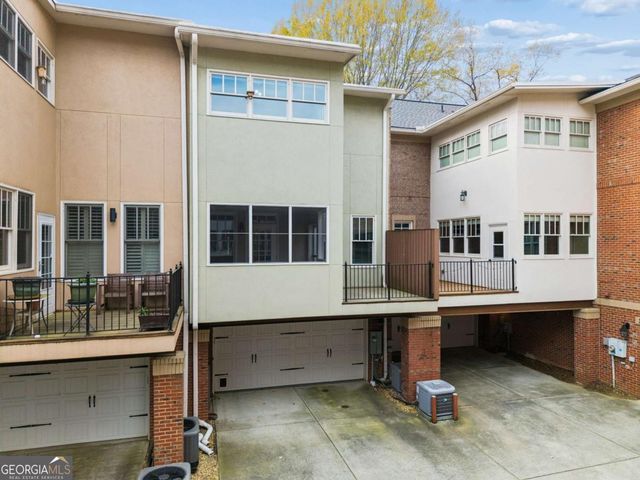 2723 Davis Oaks Place, Decatur, GA 30033