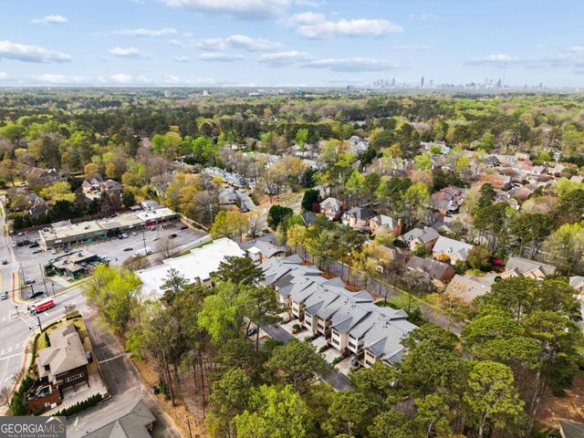 2723 Davis Oaks Place, Decatur, GA 30033