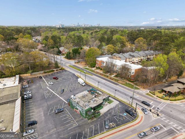 2723 Davis Oaks Place, Decatur, GA 30033