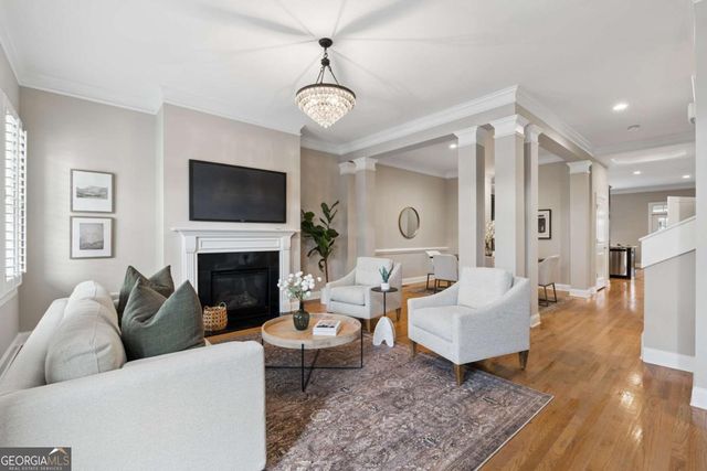 2723 Davis Oaks Place, Decatur, GA 30033