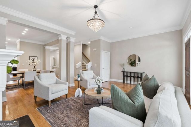 2723 Davis Oaks Place, Decatur, GA 30033