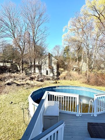 5 Fred St 5, Burlington, MA 01803