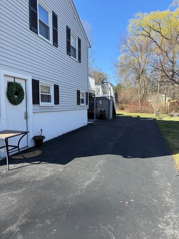 5 Fred St 5, Burlington, MA 01803