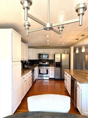 5 Fred St 5, Burlington, MA 01803