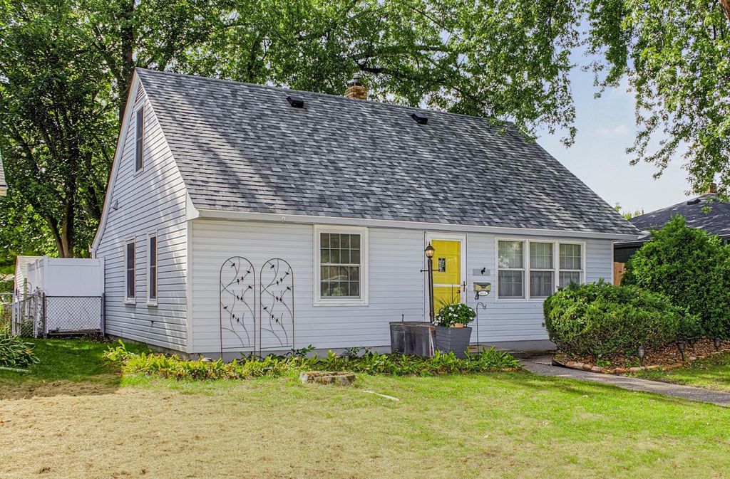 2024 Itasca Avenue, Saint Paul, MN 55116 — photo 2