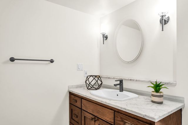 2502 Live Oak Street 218, Dallas, TX 75204