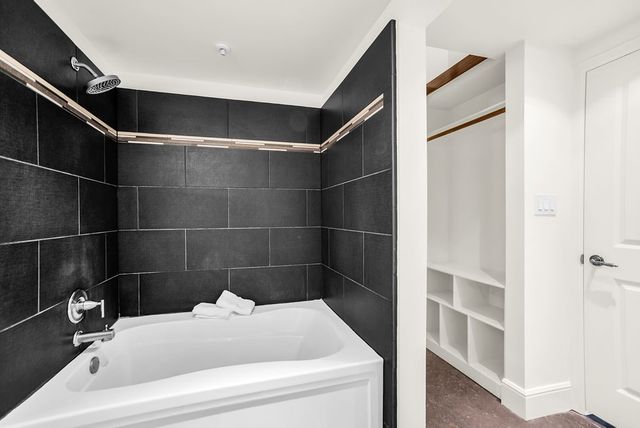 2502 Live Oak Street 218, Dallas, TX 75204