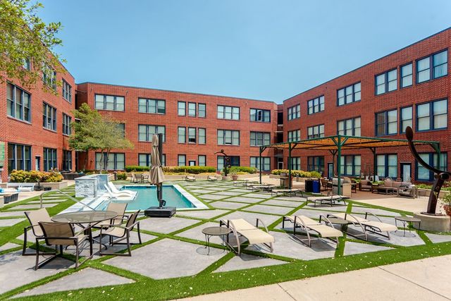 2502 Live Oak Street 218, Dallas, TX 75204