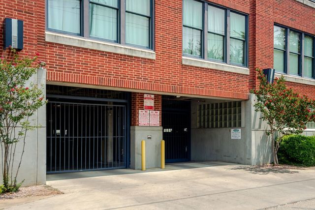 2502 Live Oak Street 218, Dallas, TX 75204