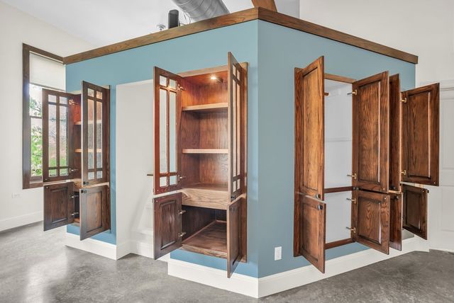 2502 Live Oak Street 218, Dallas, TX 75204