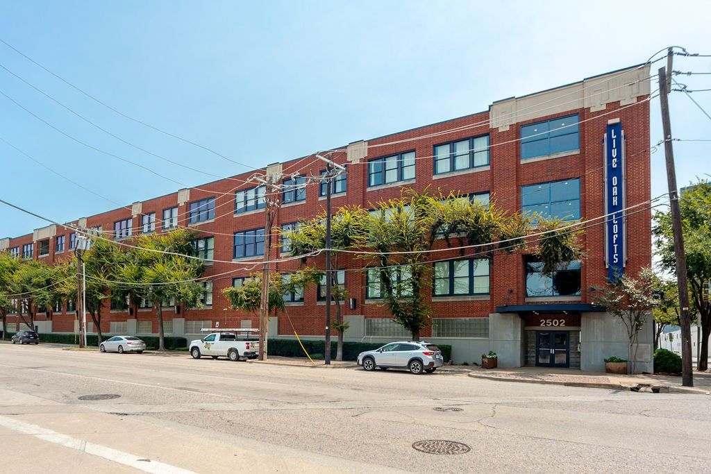 2502 Live Oak Street 218, Dallas, TX 75204