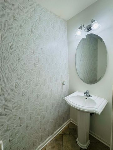 2745 Borkshire Lane 2745, Aurora, IL 60502