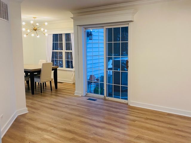 2745 Borkshire Lane 2745, Aurora, IL 60502