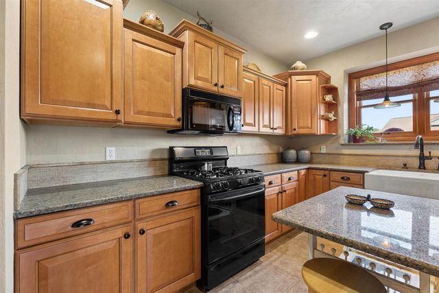 2993 GEORGETOWN PLACE, Menasha, WI 54952