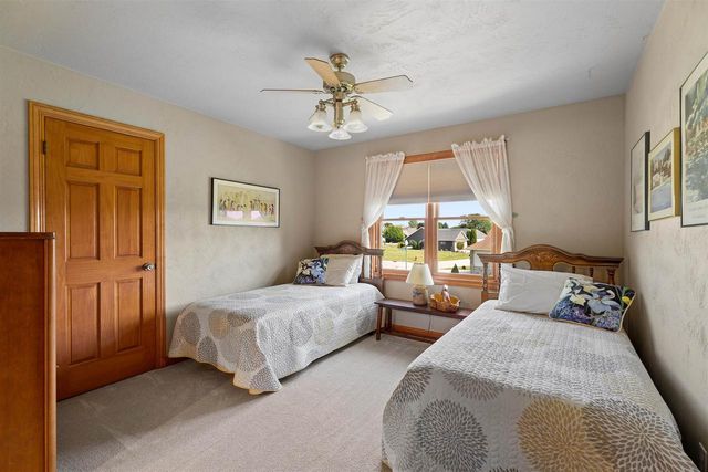 2993 GEORGETOWN PLACE, Menasha, WI 54952
