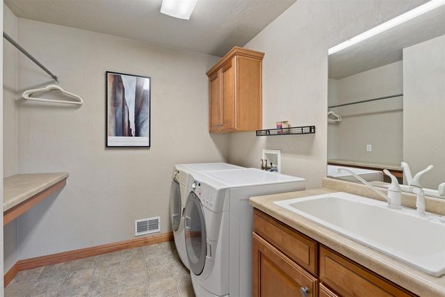 2993 GEORGETOWN PLACE, Menasha, WI 54952