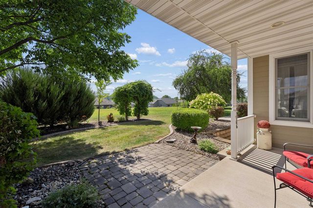 2993 GEORGETOWN PLACE, Menasha, WI 54952