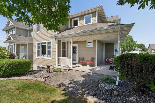 2993 GEORGETOWN PLACE, Menasha, WI 54952