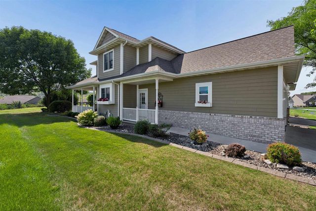 2993 GEORGETOWN PLACE, Menasha, WI 54952
