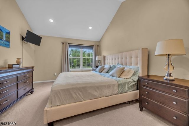 505 Well Sweep Rd, Readington Twp., NJ 08889